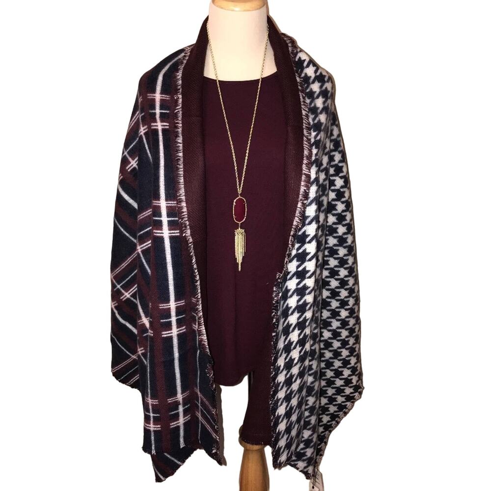 NWT Treasure & Bond Navy/Maroon Plaid 3-Way Blanket Wrap - OS